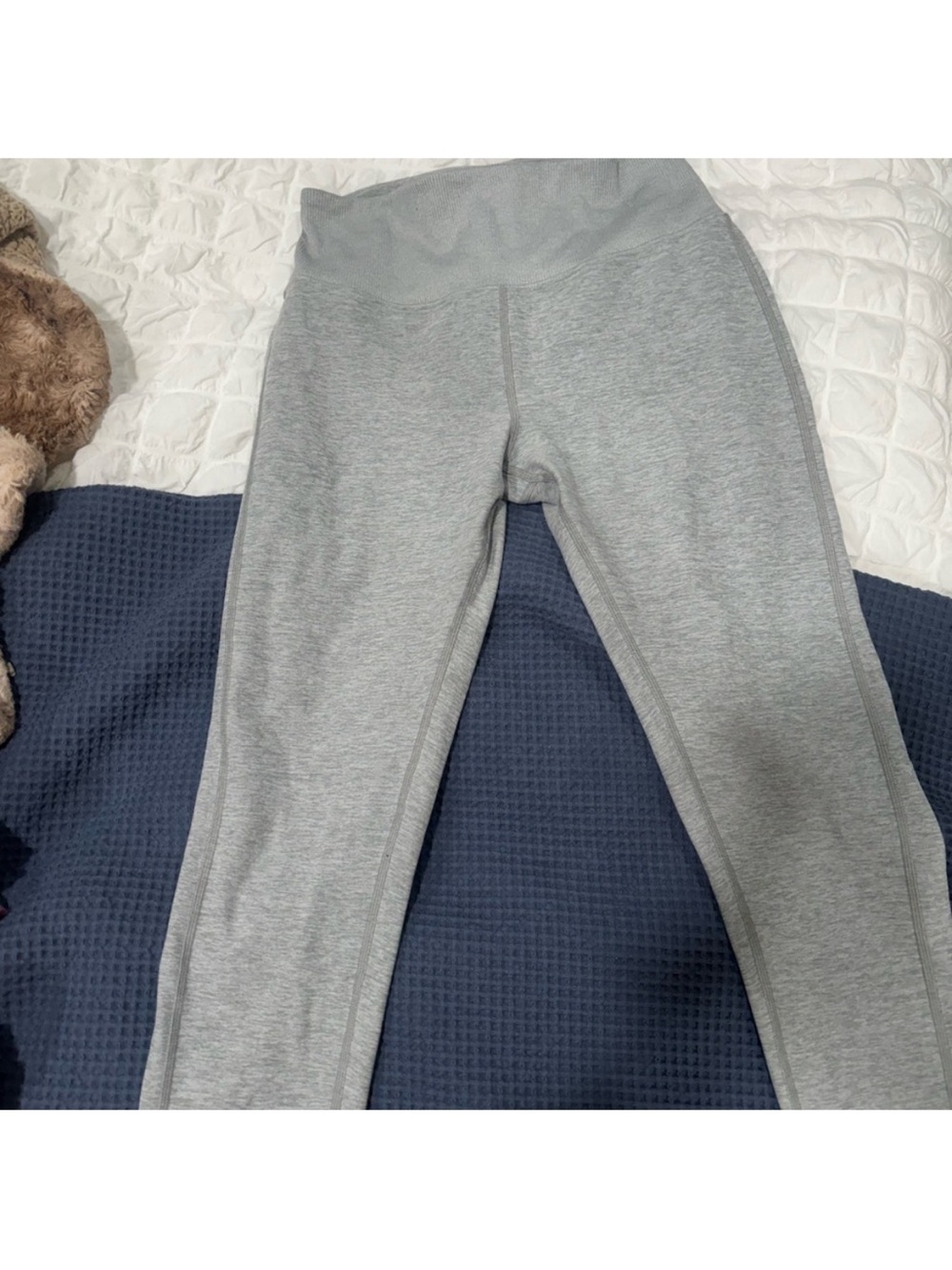 ALO Yoga Light Gray High-Waist Seamless Leggings
